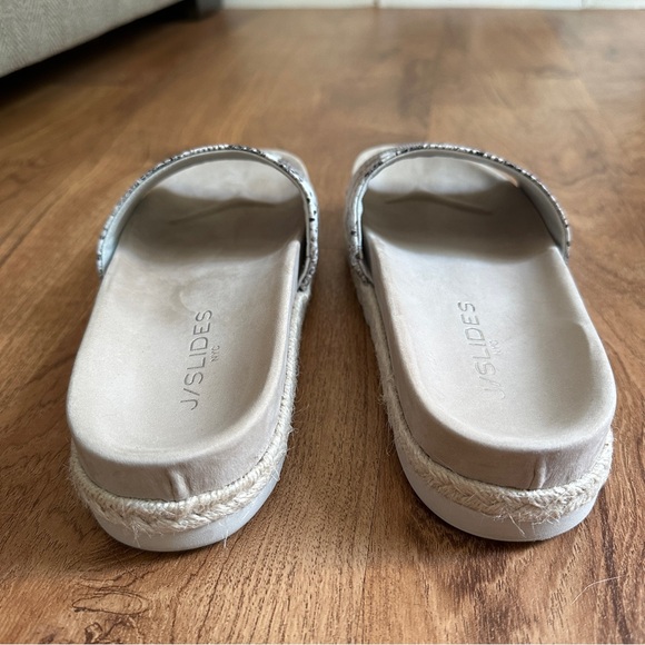 J/SLIDES Libby Sandal - Picture 4 of 8